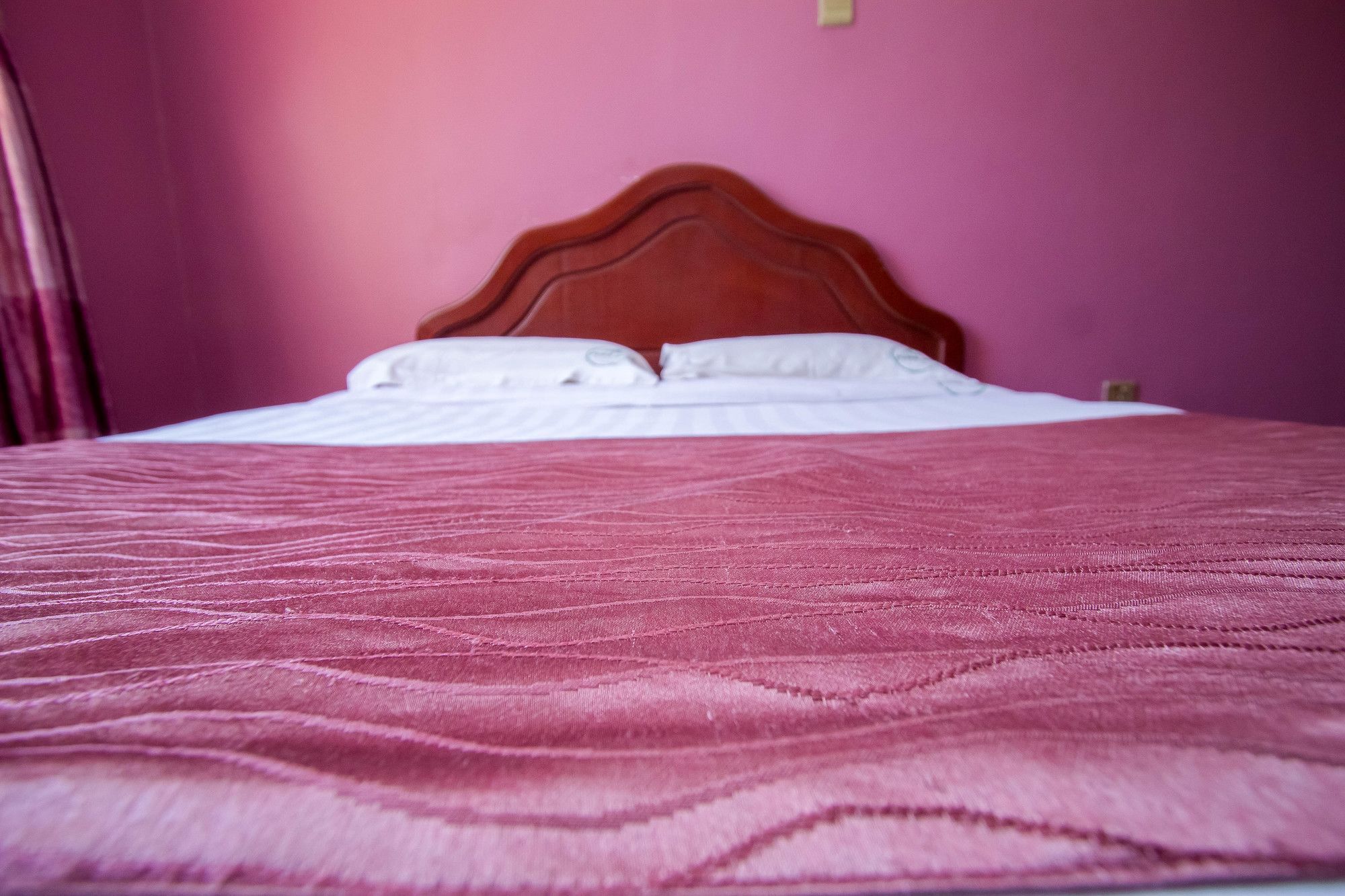 พาร์ควิว ซาฟารี โฮเต็ล แอนด์ อพาร์ตเมนต์ Hotel คิซูมู ภายนอก รูปภาพ